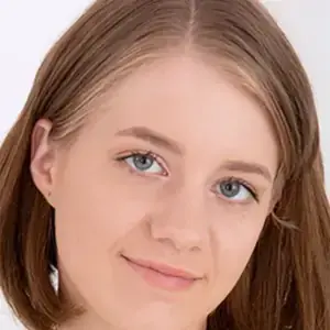 Dakota Burns
